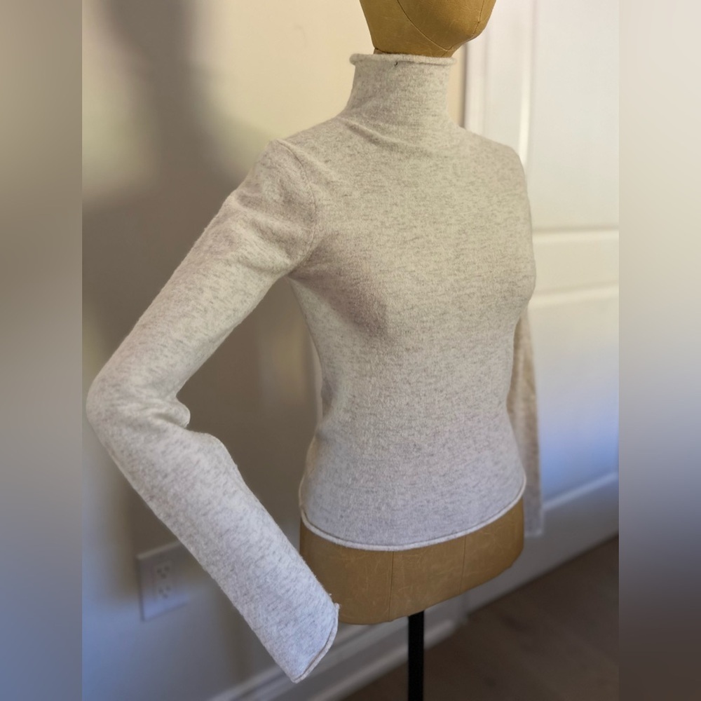 Wilfred Light Heather Gray Turtleneck Sweater